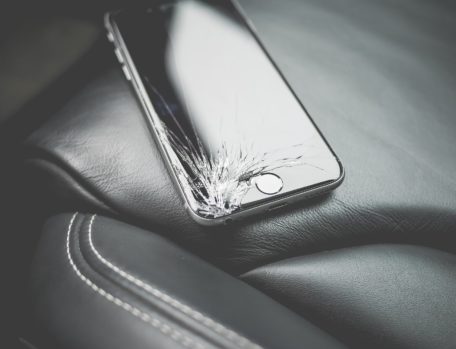 Credits Conseils - Article Reparer son smartphone ou acheter neuf